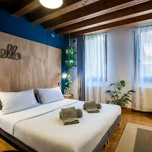 ** Affittacamere Bbtreviso - Castelmenardo39 Italia